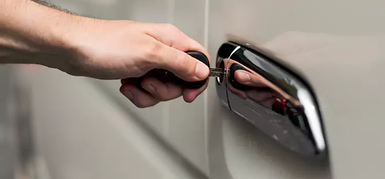 Why Choose Our Auto Locksmith Team in Chicago Heights, IL?